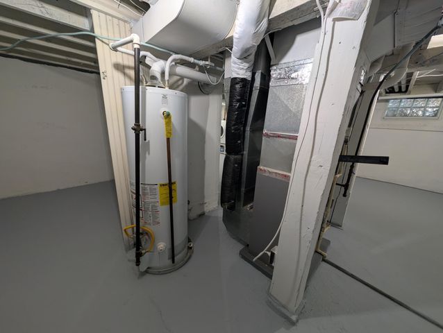 1017 Hawthorne Street, Alexandria, MN 56308