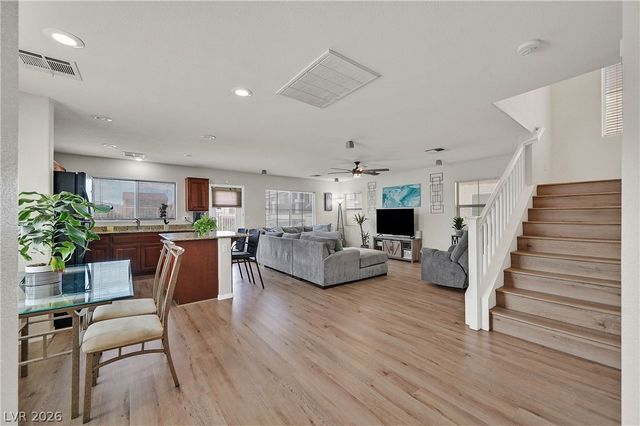 10525 Yuha Desert Court, Las Vegas, NV 89183