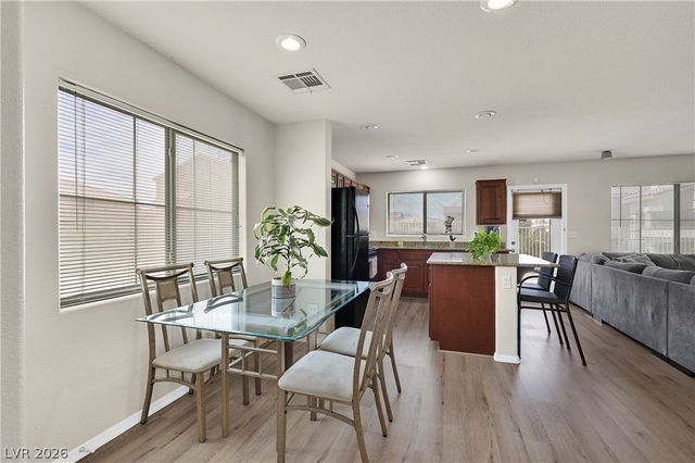 10525 Yuha Desert Court, Las Vegas, NV 89183