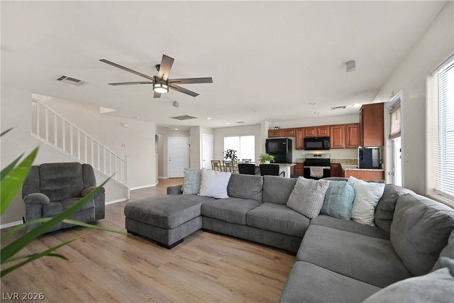 10525 Yuha Desert Court, Las Vegas, NV 89183