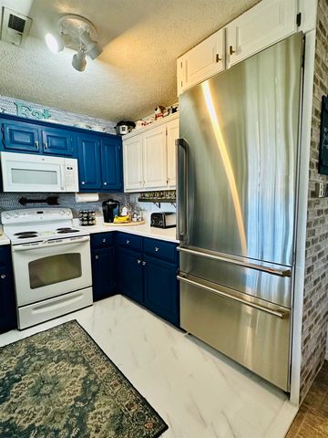 89 ALBERT ROBINSON RD, Selmer, TN 38375
