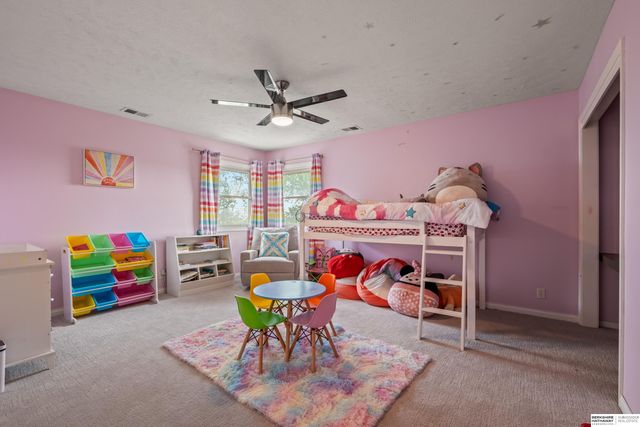 2015 S 165th Street, Omaha, NE 68130