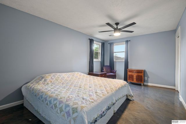 2015 S 165th Street, Omaha, NE 68130