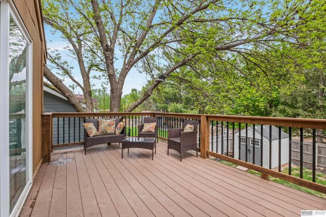 2015 S 165th Street, Omaha, NE 68130