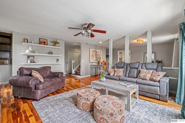 2015 S 165th Street, Omaha, NE 68130