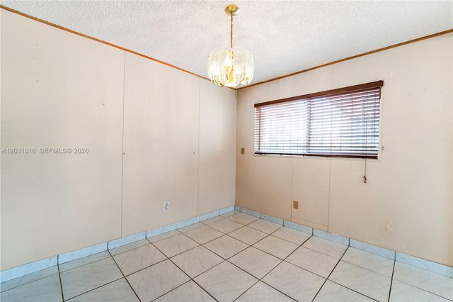 11941 SW 4th Street, Miami, FL 33184
