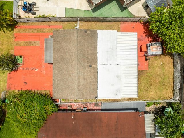 11941 SW 4th Street, Miami, FL 33184