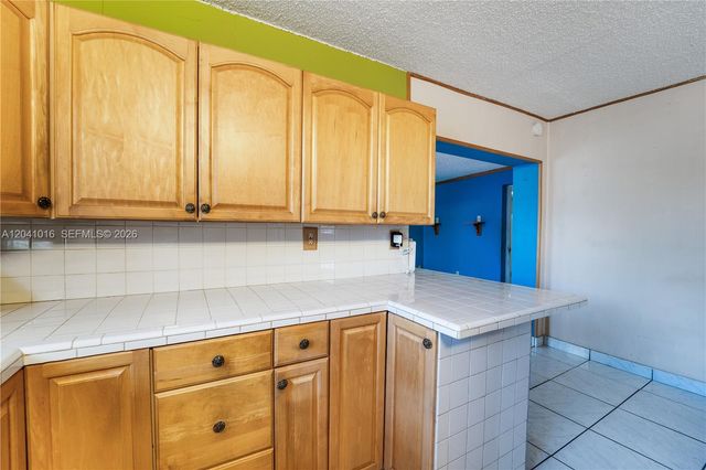 11941 SW 4th Street, Miami, FL 33184