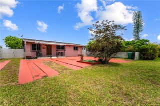 11941 SW 4th Street, Miami, FL 33184