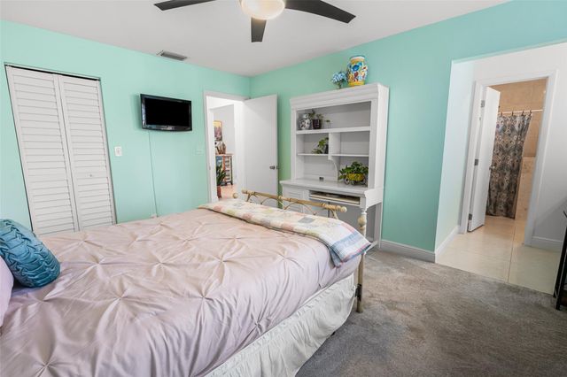 3056 Deer Creek Lake Shore Drive 3056, Deerfield Beach, FL 33442