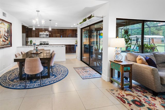 3056 Deer Creek Lake Shore Drive 3056, Deerfield Beach, FL 33442