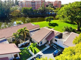 3056 Deer Creek Lake Shore Drive 3056, Deerfield Beach, FL 33442