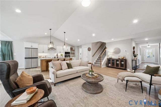 4860 Donner Ct, Quinton, VA 23141