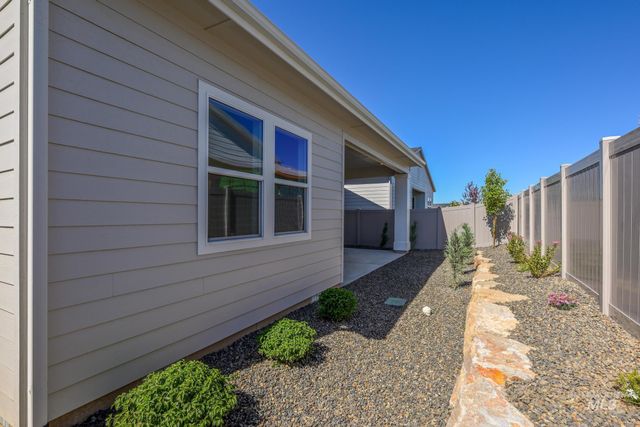 8556 W Sugar Hill St, Star, ID 83669