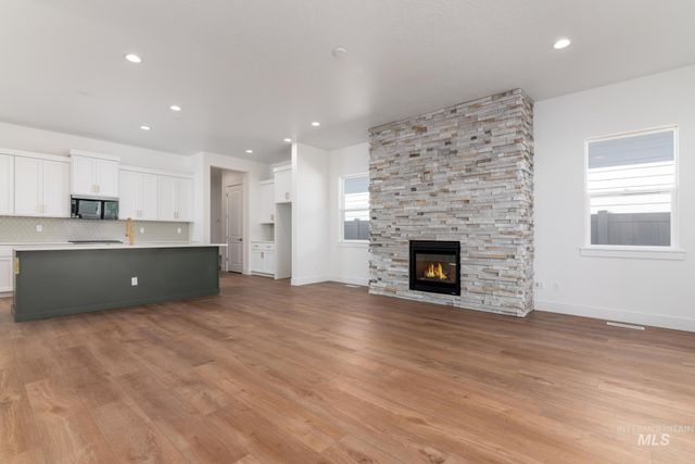 8556 W Sugar Hill St, Star, ID 83669