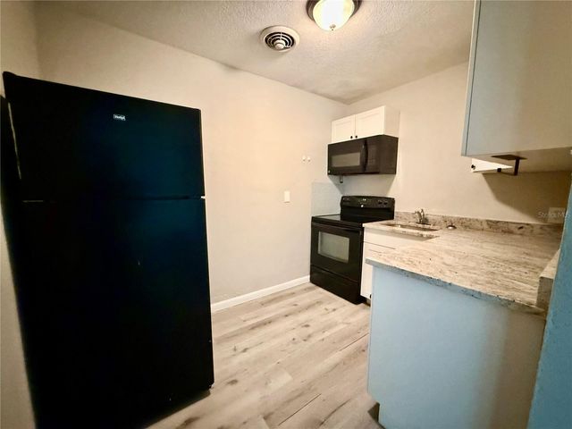808 PALM BLUFF STREET D, Clearwater, FL 33755