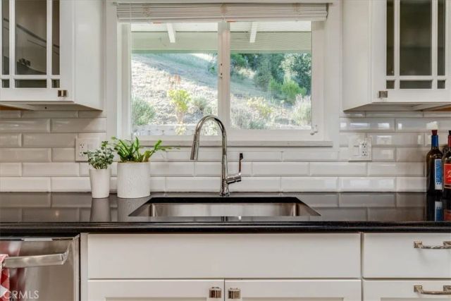 100 Sunrise Terrace, Avila Beach, CA 93424