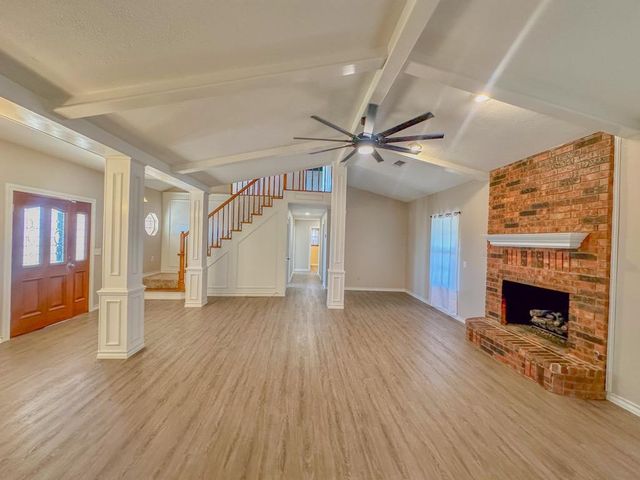 1670 W US Highway 70, Plainview, TX 79072