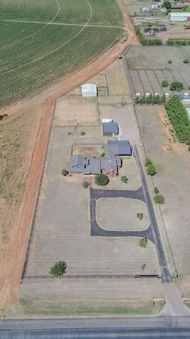 1670 W US Highway 70, Plainview, TX 79072