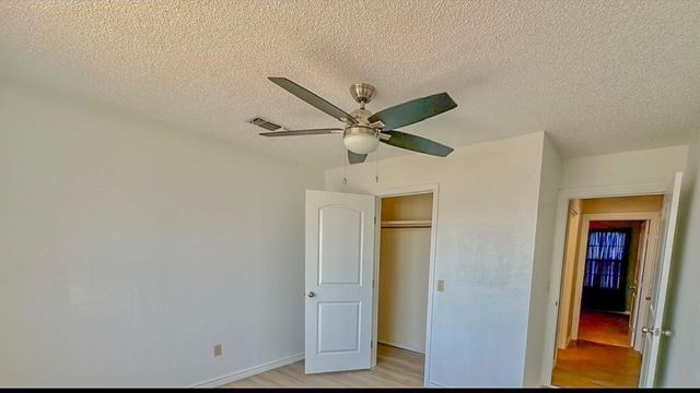 1670 W US Highway 70, Plainview, TX 79072