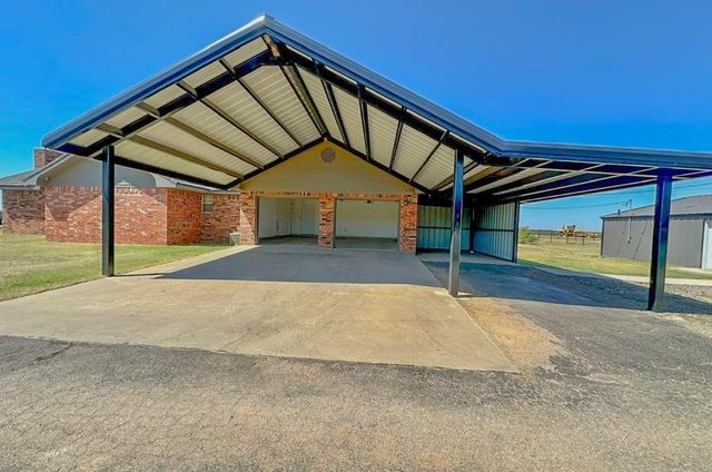 1670 W US Highway 70, Plainview, TX 79072