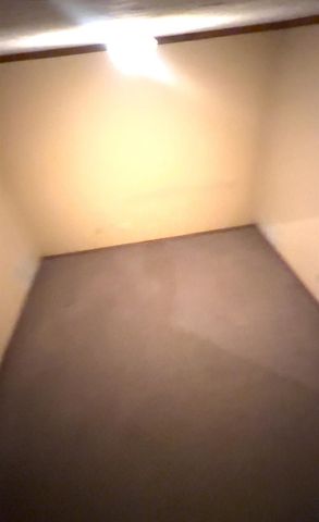 1670 W US Highway 70, Plainview, TX 79072