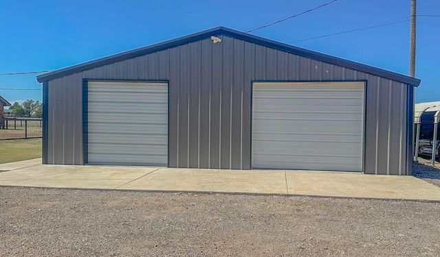 1670 W US Highway 70, Plainview, TX 79072