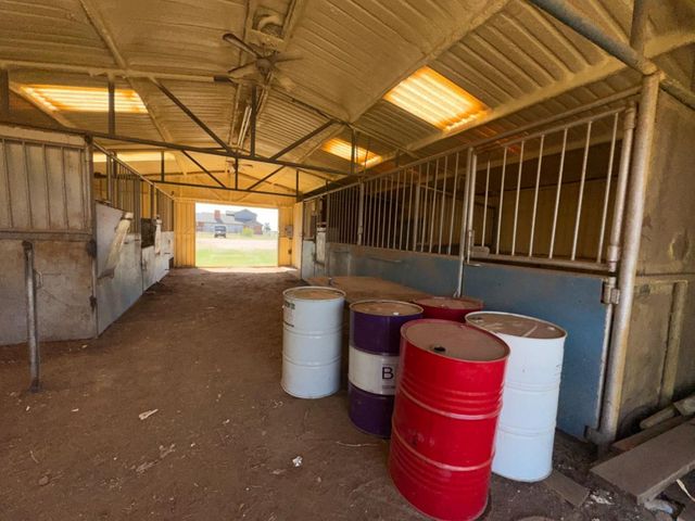 1670 W US Highway 70, Plainview, TX 79072