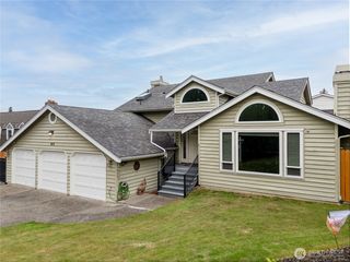420 SW 185th Place, Normandy Park, WA 98166