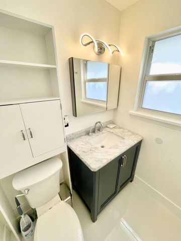 2135 Dock Street, West Palm Beach, FL 33401