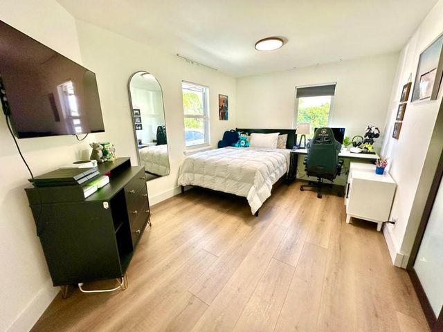 2135 Dock Street, West Palm Beach, FL 33401