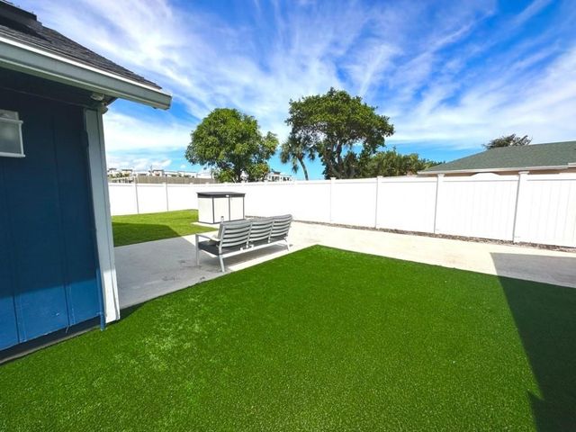 2135 Dock Street, West Palm Beach, FL 33401