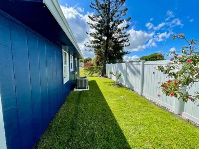 2135 Dock Street, West Palm Beach, FL 33401