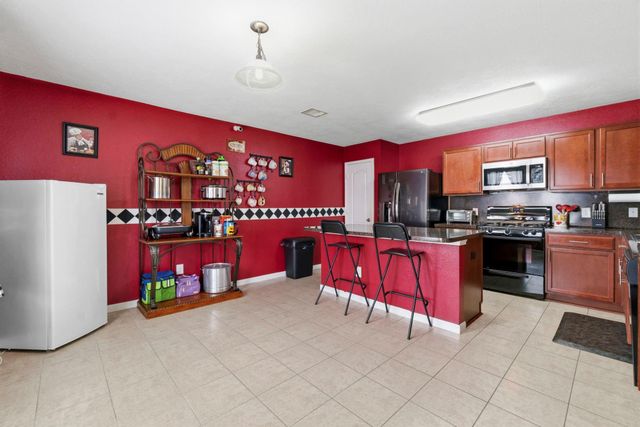 1030 Hummingbird Point Lane, Houston, TX 77090