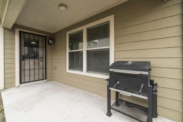 1030 Hummingbird Point Lane, Houston, TX 77090