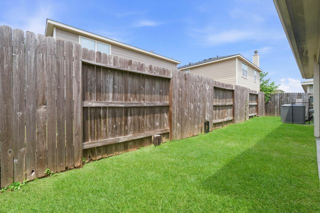 1030 Hummingbird Point Lane, Houston, TX 77090