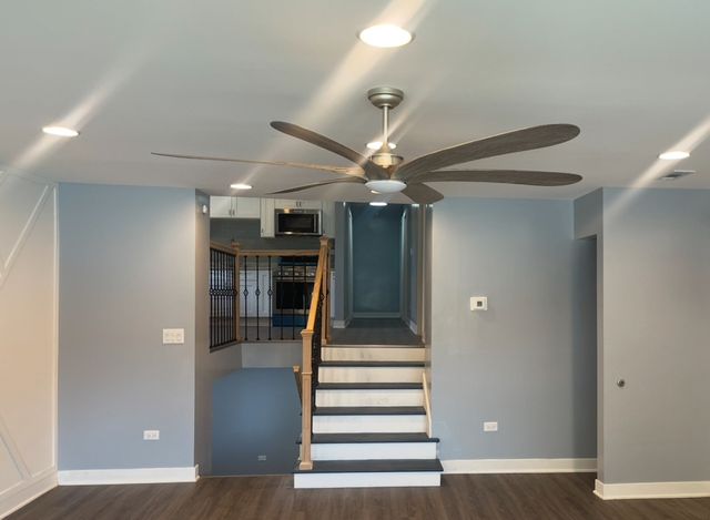 13621 S Homan Avenue, Robbins, IL 60472