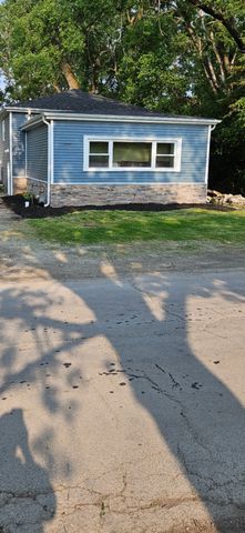 13621 S Homan Avenue, Robbins, IL 60472