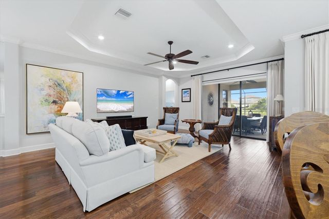 5214 CASTELLO LANE, Bradenton, FL 34211