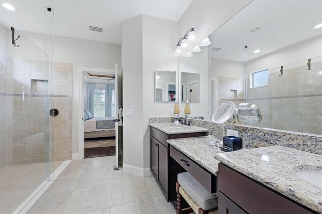 5214 CASTELLO LANE, Bradenton, FL 34211