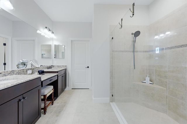 5214 CASTELLO LANE, Bradenton, FL 34211