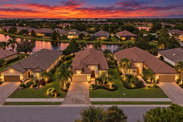 5214 CASTELLO LANE, Bradenton, FL 34211