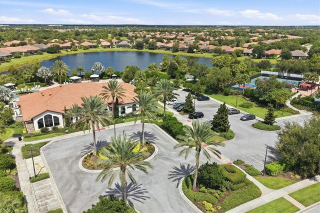 5214 CASTELLO LANE, Bradenton, FL 34211