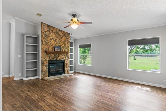 567 Poetry Road, Royse City, TX 75189