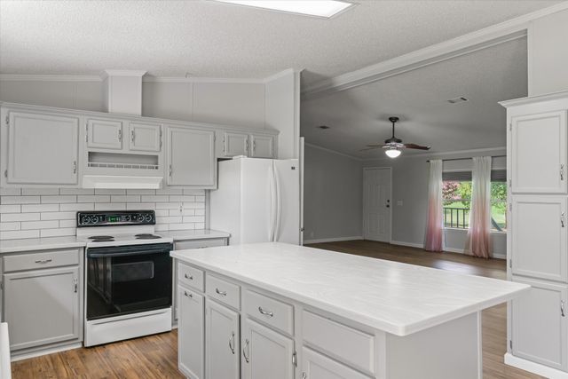 567 Poetry Road, Royse City, TX 75189