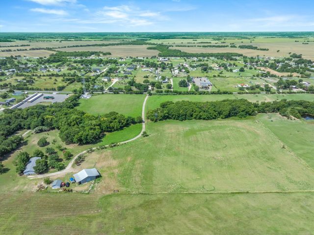 567 Poetry Road, Royse City, TX 75189