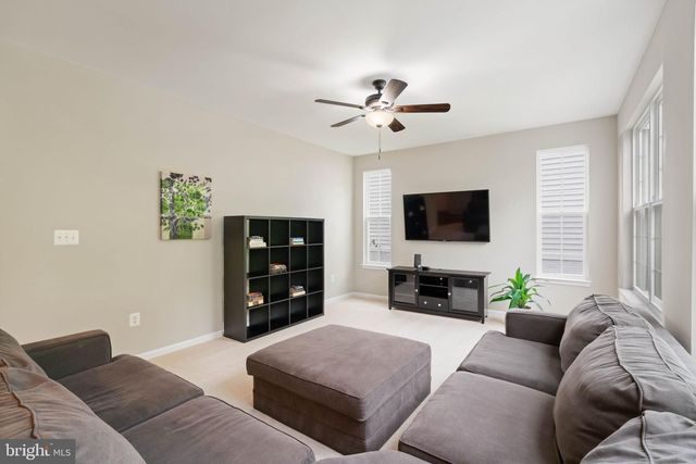 3486 SHANDOR RD, Woodbridge, VA 22193