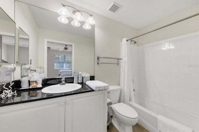 3506 54TH DRIVE W 202, Bradenton, FL 34210
