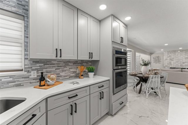 109 E 12TH AVENUE, Windermere, FL 34786