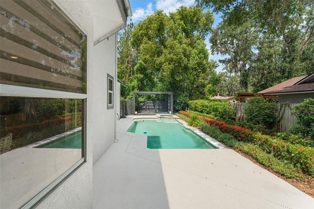 109 E 12TH AVENUE, Windermere, FL 34786